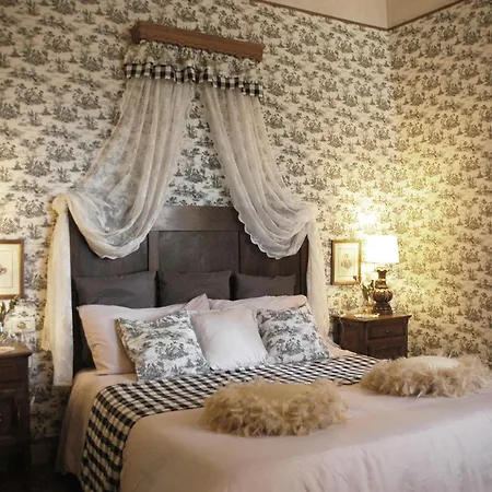 Camera E Appartamento Toscana - B&B Palazzo Robicci Castiglion Fiorentino